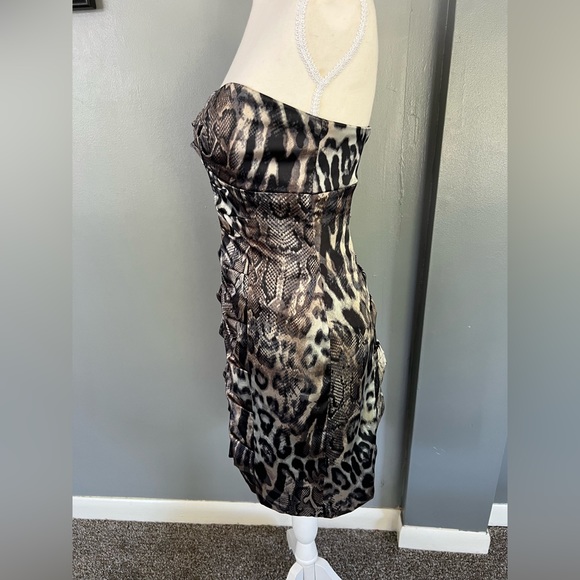 Size 2, Snake Skin And Leopard Print, Mini Strapless Dress, Morgan & Co. - Picture 4 of 5